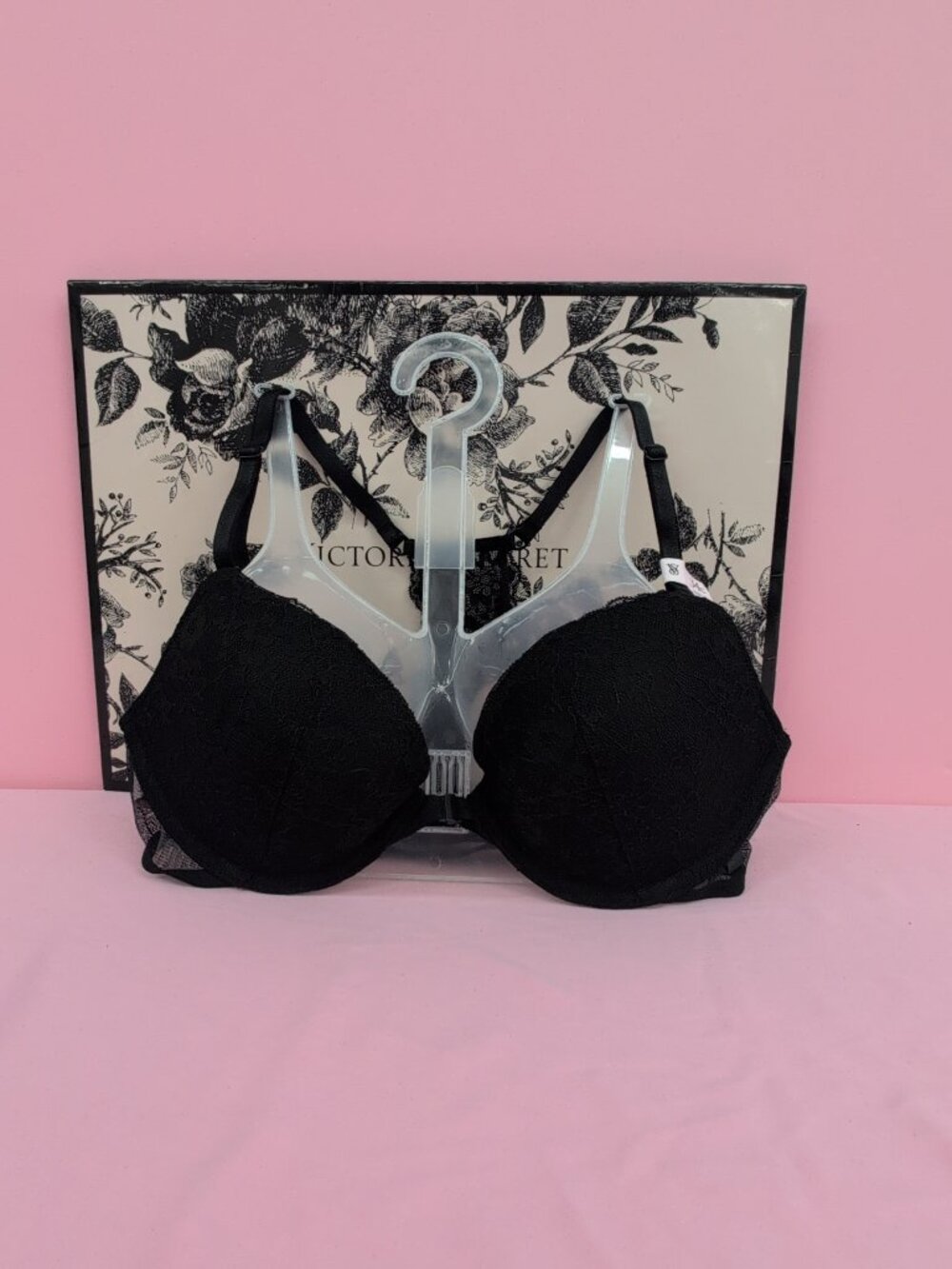 Victoria Secret Sexy Tee Posey Lace Front Close Push Up Bra 34C Black